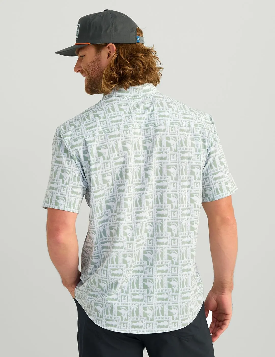 HUK Men's Kona Pattern Short Sleeve Fishing Button Down Shirt