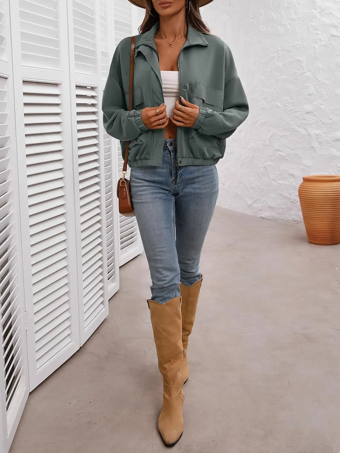 Women's Cropped Oversized Safari Jackets Zip Up Stand Collar Neck Long Sleeve Utility Anorak jacket with Pocket