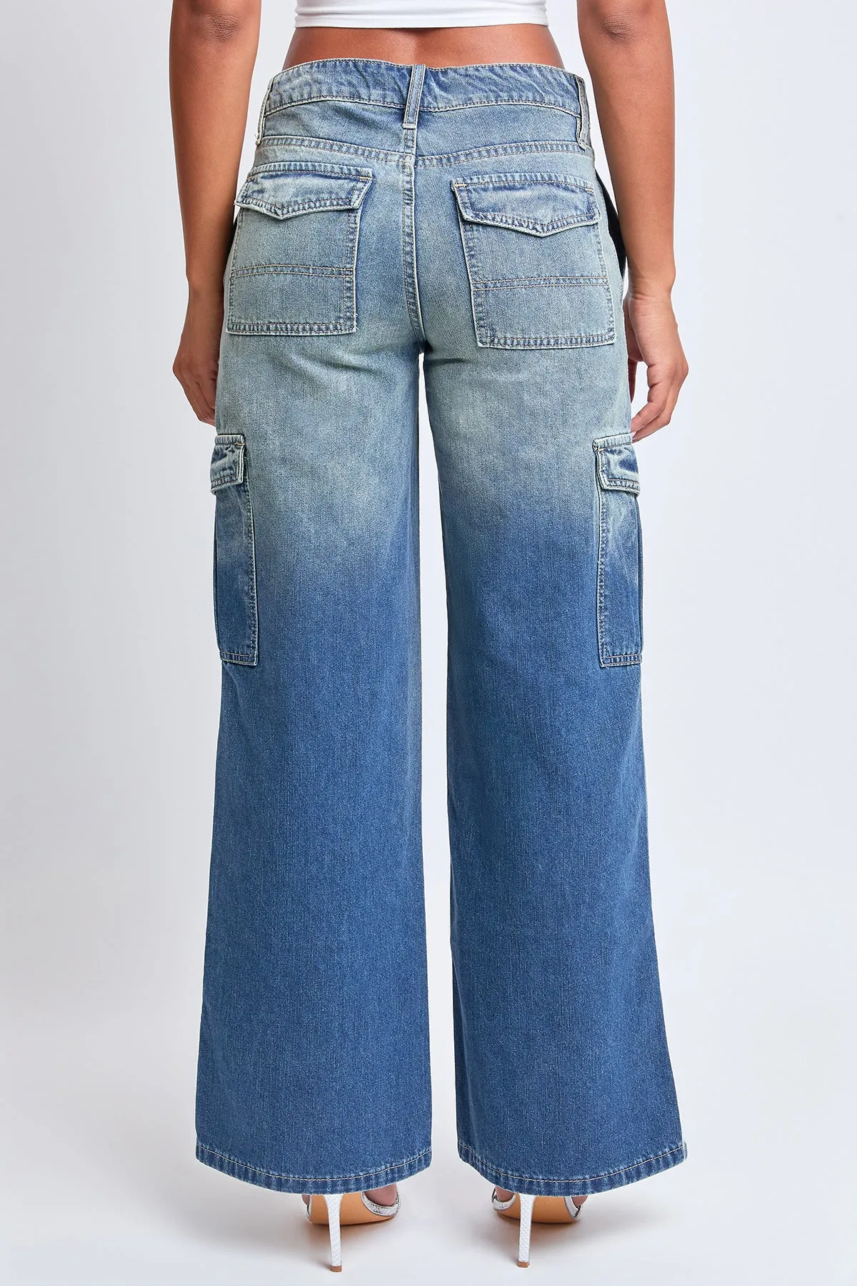 Women's Relax Fit Cargo Wide Leg Jeans
