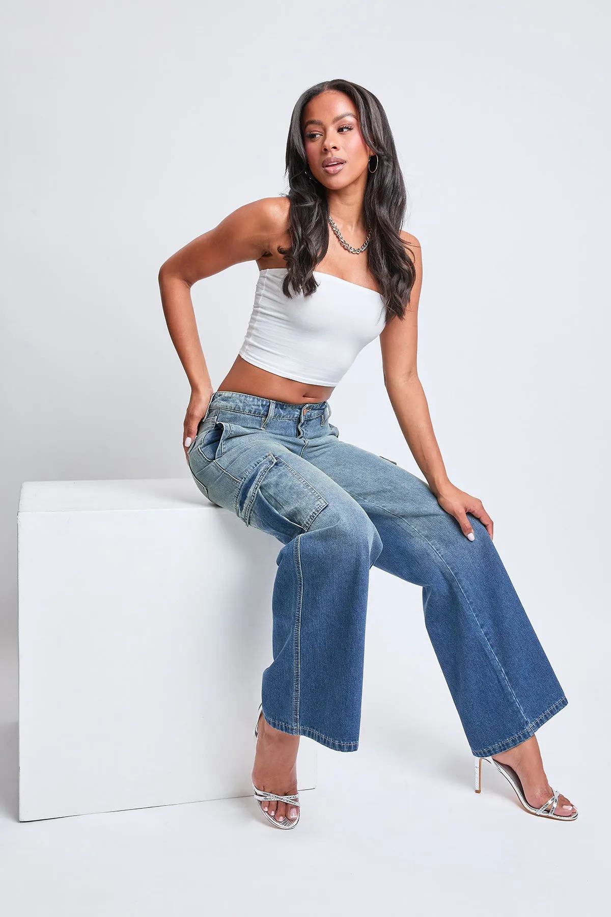 Women's Relax Fit Cargo Wide Leg Jeans